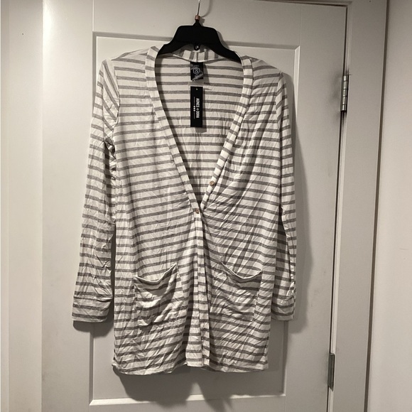 NWT Agnes & Dora Favorite Cardigan - Picture 1 of 4